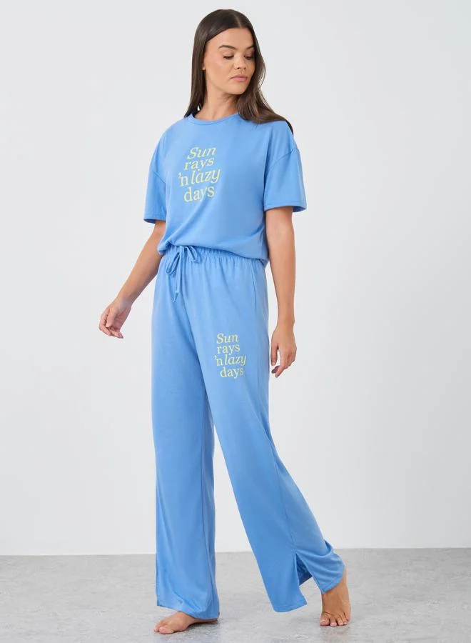 ستايلي Styli Slogan Print Round Neck T-Shirt and Pyjama Set