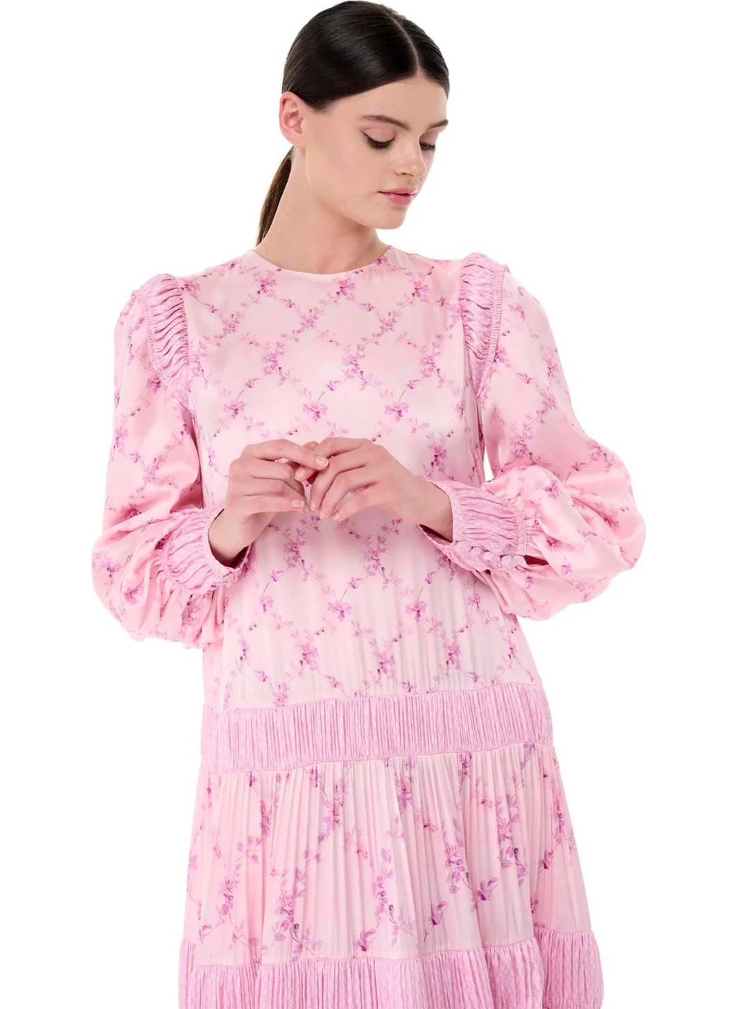 ميها Satin Gathered Stripe Detail Dress Pink