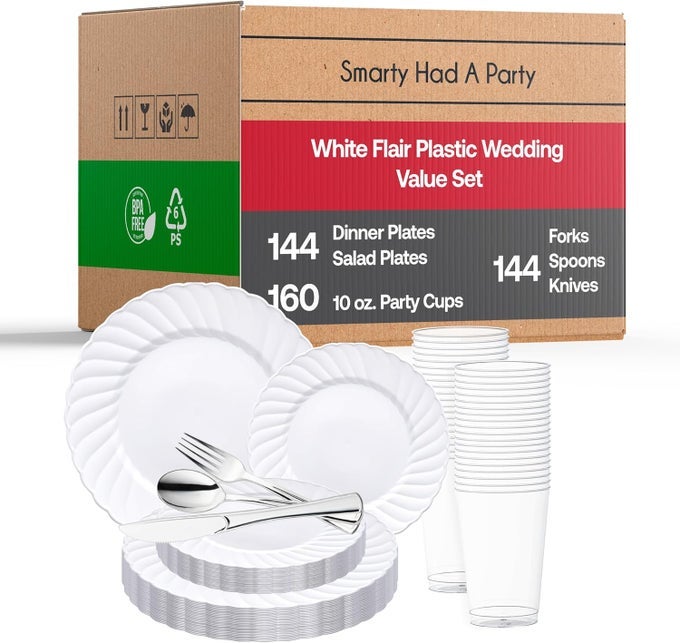 ELEGANT DISPOSABLE PLASTIC DINNERWARE SET FOR 144 GUESTS FANCY FLARED WHITE DINNER PLATES DESSERT SALAD PLATES SILVER CUTLERY SET CUPS FOR CHRISTMAS WEDDINGS BIRTHDAY PARTY ALL OCCASIONS