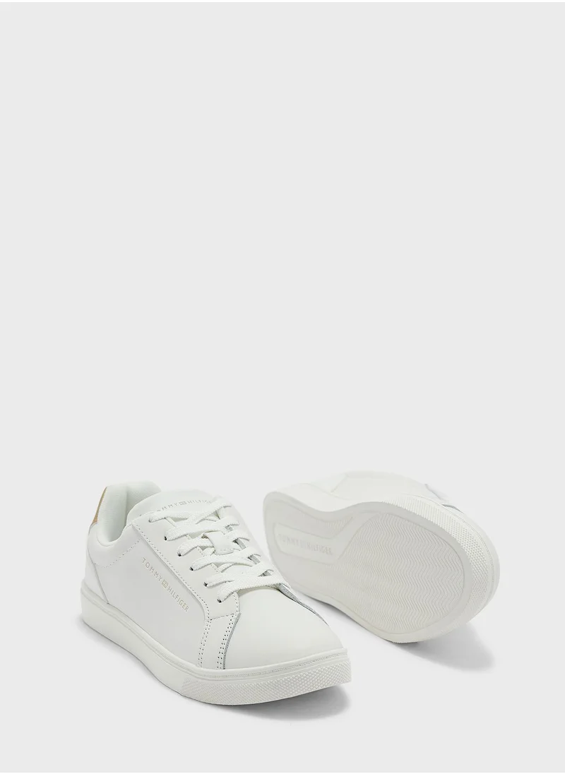 TOMMY HILFIGER Lace Up Low Top Sneaker