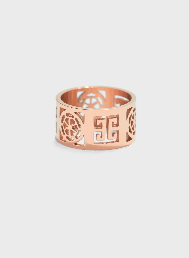 GUESS Greek Peony Band Ring