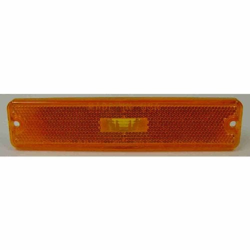 Omix-Ada | 12401.06 | Side Marker Light Assembly, Amber | OE Reference: 56001424 | Fits 1987-1995 Jeep Wrangler YJ - Image 1