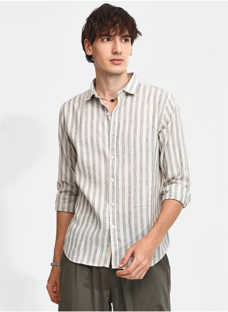 كامبوس سوترا Men's Moon Grey Heathered-Stripe Shirt