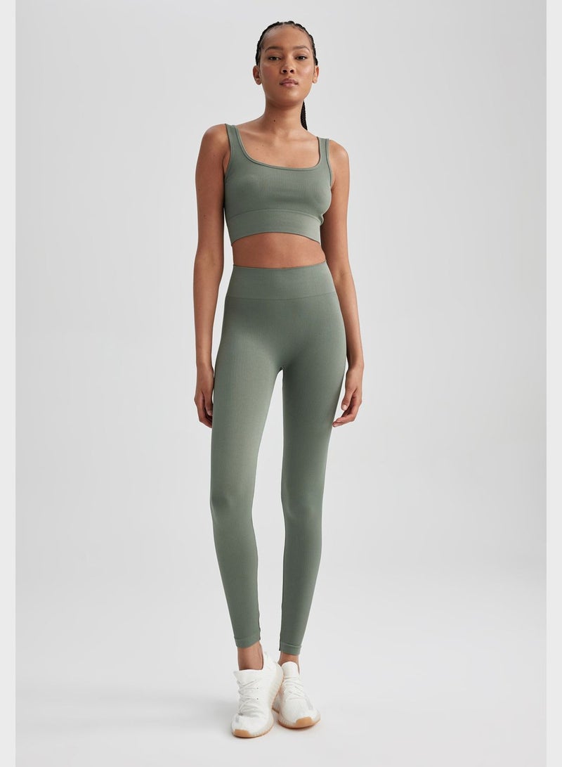 DeFacto Square Neck Seamless Bra  - Image 4