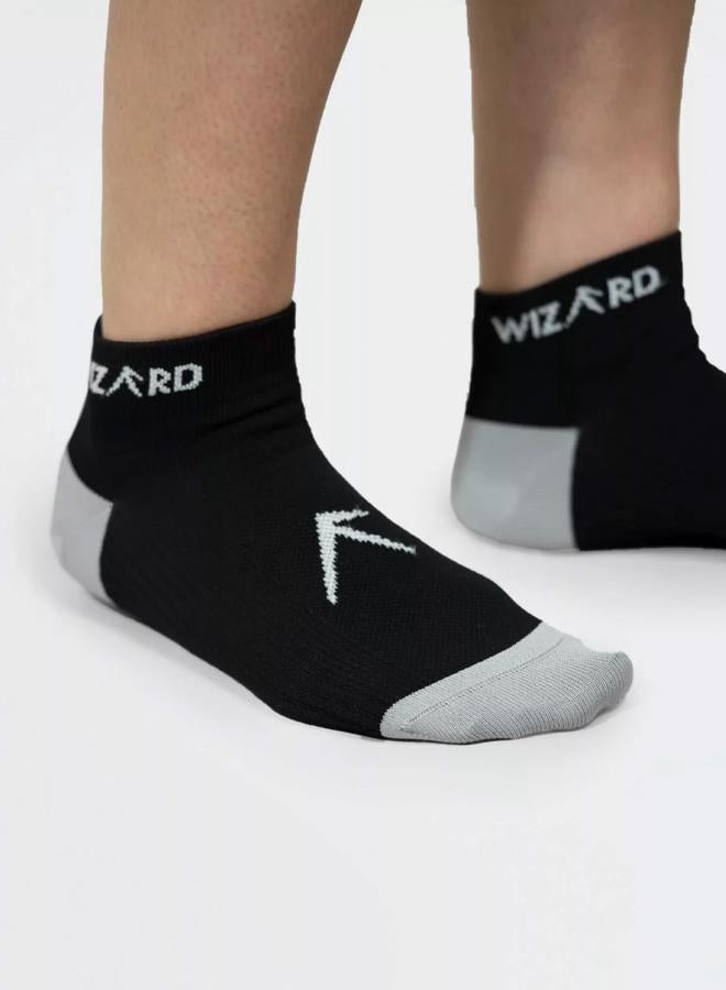 Wizard Pack of 3 - Black Logo Detail Socks - Image 4