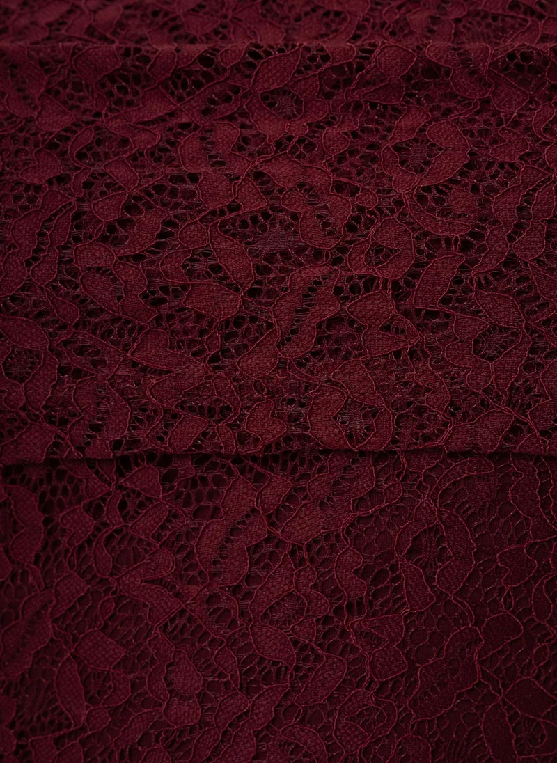 Lichi Lace top with open shoulders and neck ribbon