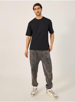 Styli Graphic Print Oversized Round Neck T-Shirt  - Image 3
