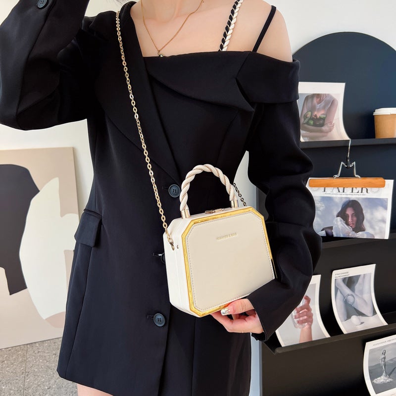 2025 New Wholesale Trendy High-End Small Square Versatile Chain Bag Fashion Handbag Crossbody Underarm Bag - Image 4