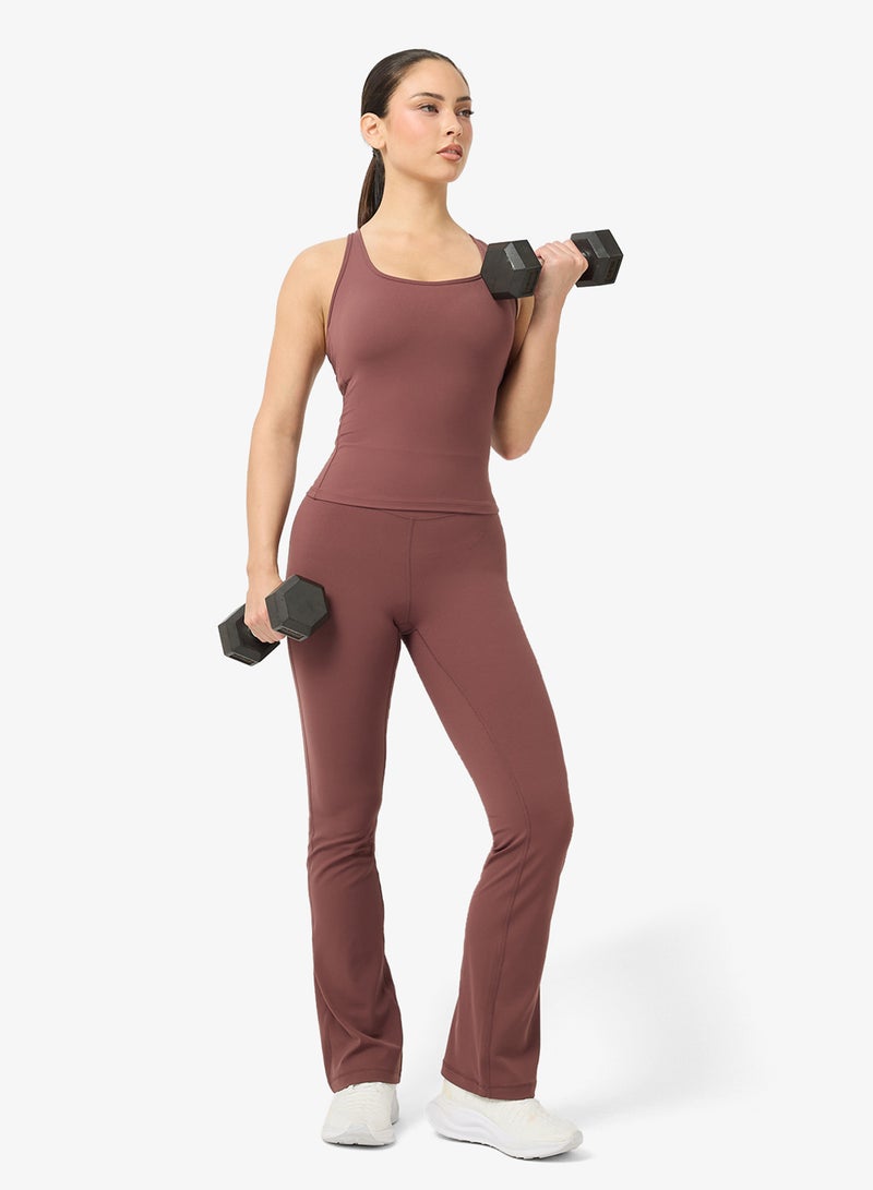 فورورد طقم بلوزة بدون أكمام بظهر سباقي ناعم وبنطلون واسع بدون خياطة - Image 5