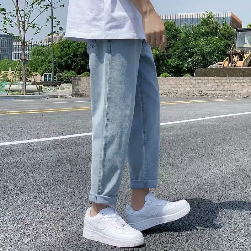 Unisex Classic Denim Jeans Loose Fit Daily Outdoor Wear - Image 1
