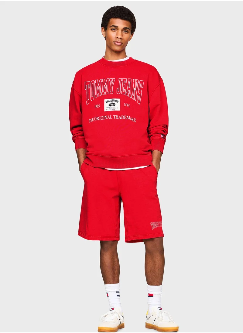 TOMMY JEANS Graphic Relaxed Fit Sweatshirt