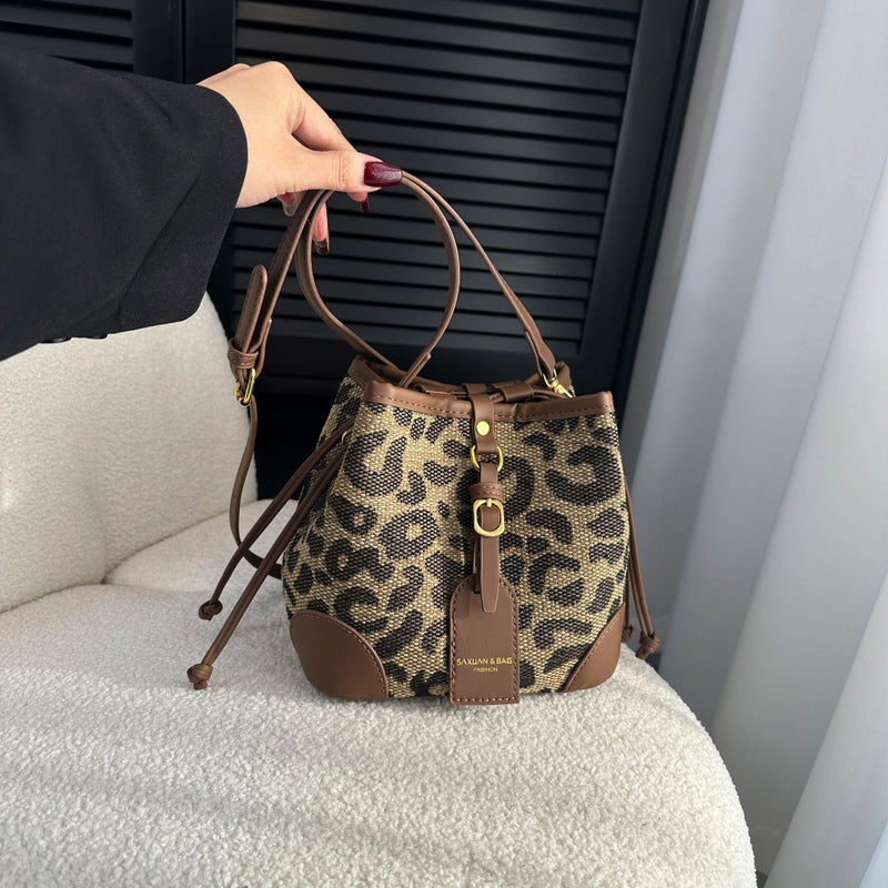 New 2023 Fashion Niche Design Retro Bucket Bag Simple Western Style Large Capacity All-Match Leopard Print Women'S Bag - Image 2