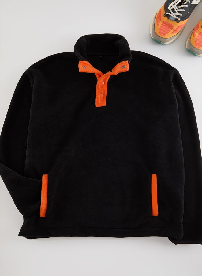 trendyol Black Oversize/Wide Cut Stand Collar Anti-Pilling Warm/Fleece Sweatshirt - Image 5