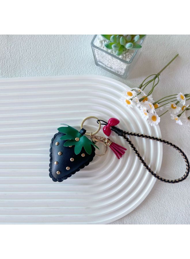 Cute Rivet Strawberry Keychain Pendant Creative Girls Bag Simple Leather Pearl Pendant Luggage Accessories