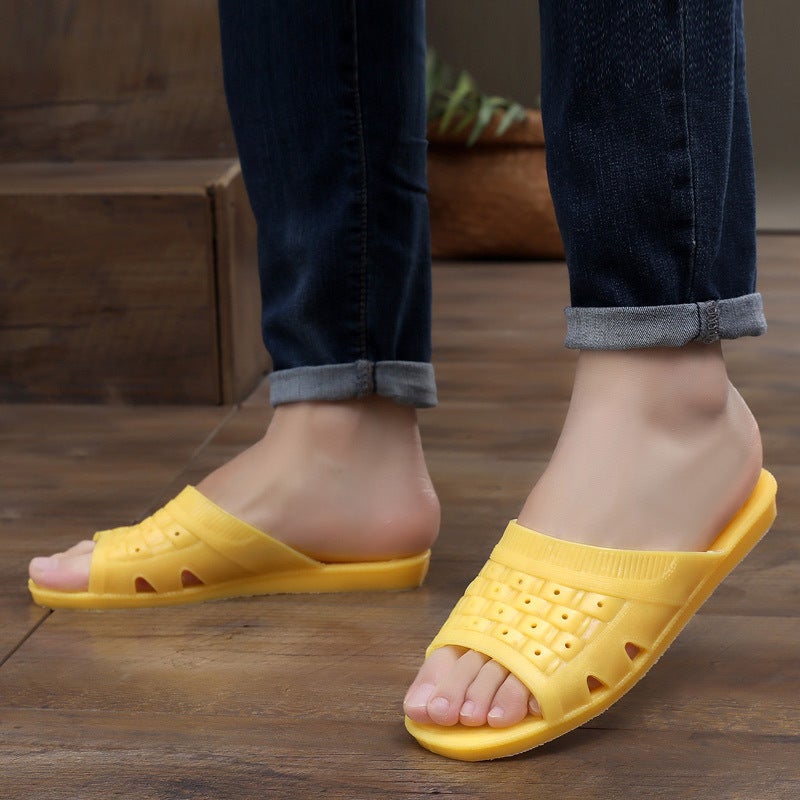 Men's Plastic Flip Flops, Comfortable Non-slip Soft Sole - Image 3