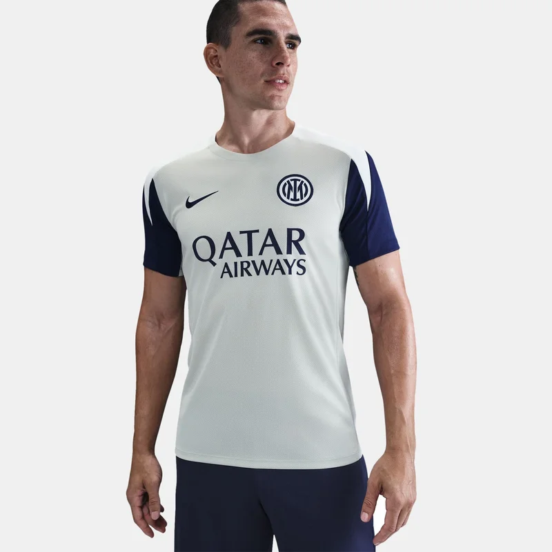 Nike Black Men's Inter Milan Strike Replica Football Top for Men | Best Price UAE