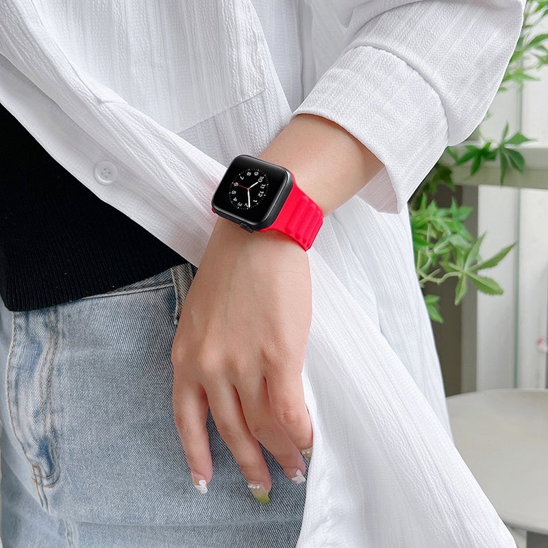 Single Color Silicone Watch Band For Apple Watch Series 9&8&7 41mm / SE 3&SE 2&6&SE&5&4 40mm / 3&2&1 38mm(Bright Green)