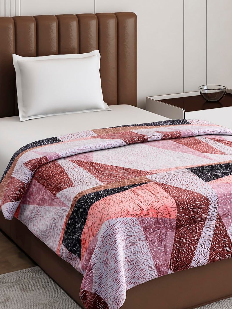 Monte Carlo Pink Printed Single Bed 240 GSM Ac Blanket (Width 160 CM, Length 220 CM) - 6 - Image 4