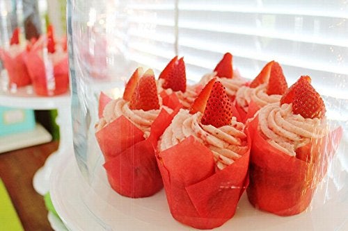 Decony Large Red Tulip Baking Cup Liners -MADE IN THE USA -Muffin Cupcake Paper Liners -100 pack Great for large cupcakes and muffins - Image 4