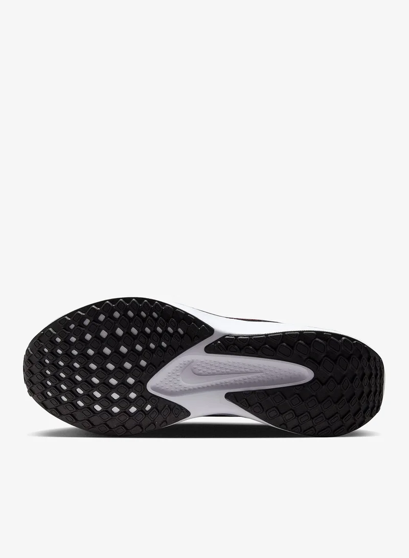 نايكي كويست 6