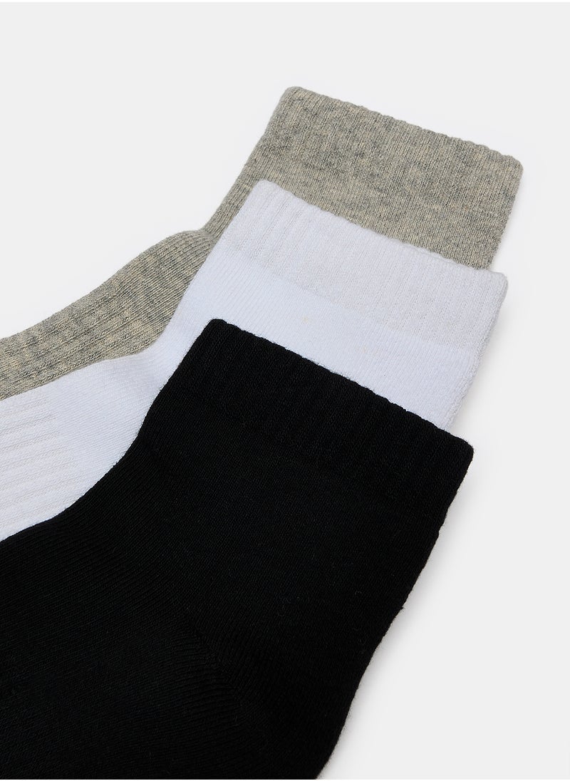 3 Pack Sports Socks - pzsku/Z463D36CB459B04E05874Z/45/_/1721206051/0b4ab648-ab59-4747-899e-70ea05105c2b