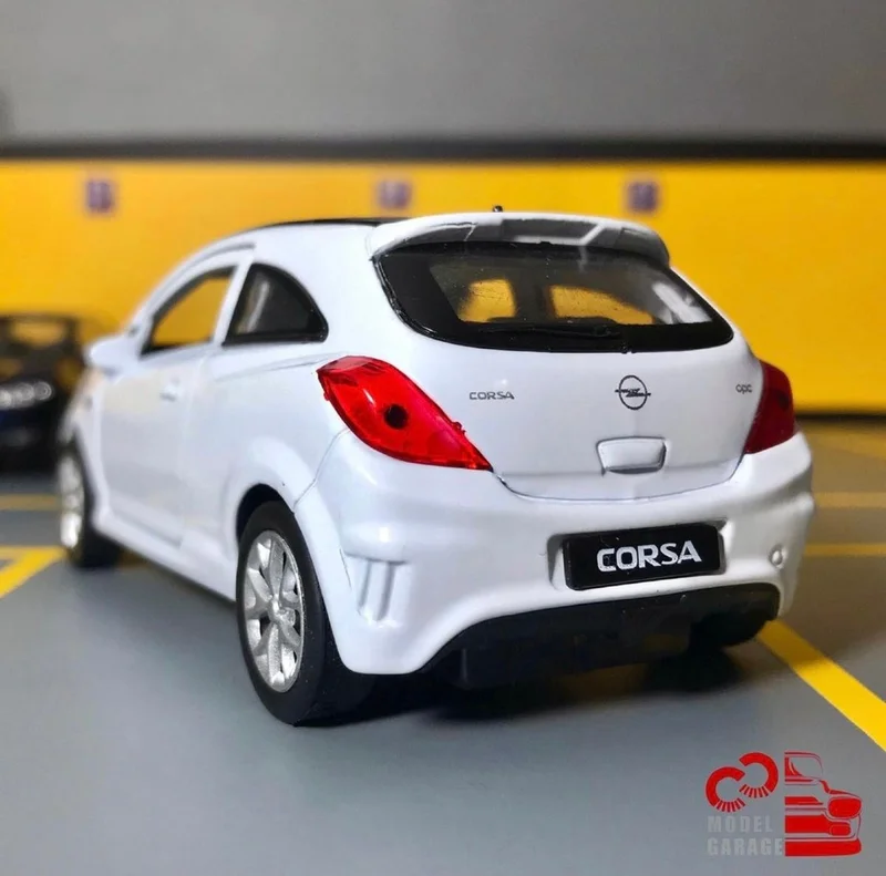 توبروك ستور Opel Corsa Opc 1/36 Scale Pull Drop Diecast Metal Model Toy Car