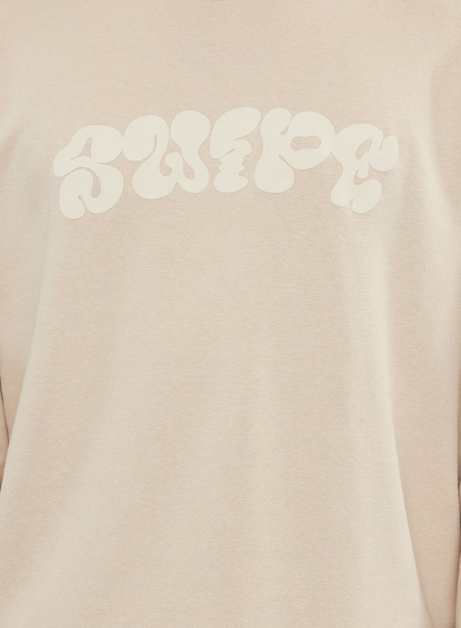 trendyol Beige Oversize/Wide Cut Embossed Printed Sweatshirt TMNAW25SW00046 - Image 5
