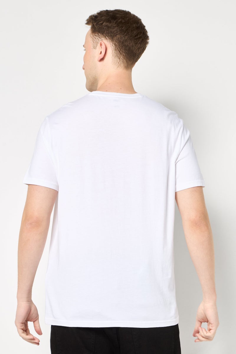 DKNY Men Crew Neck Short Sleeve Brand Logo T-Shirt, White - Image 4