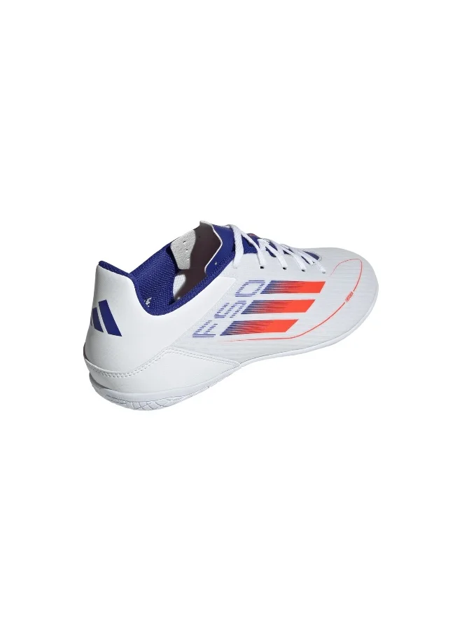 adidas أحذية كرة قدم نادي  باللون الأبيض مقاس