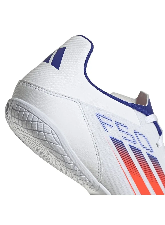 adidas أحذية كرة قدم نادي  باللون الأبيض مقاس