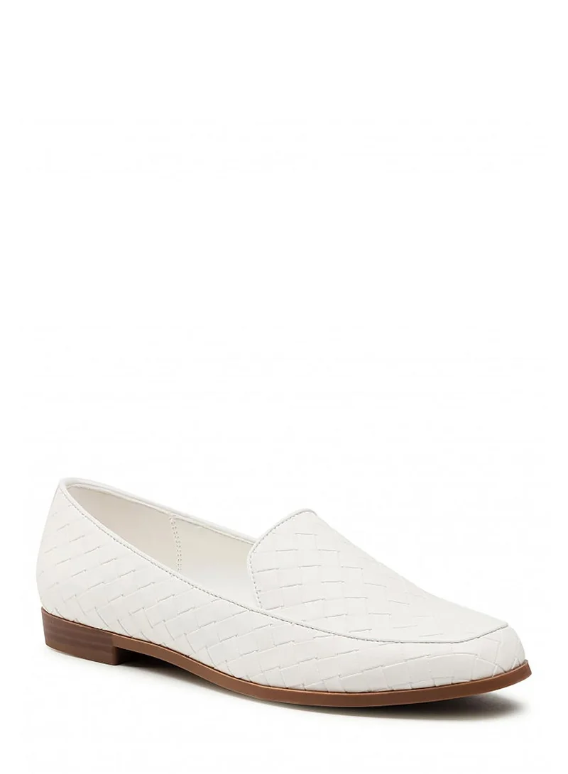 Deezee @ CCC Casual Slip Ons