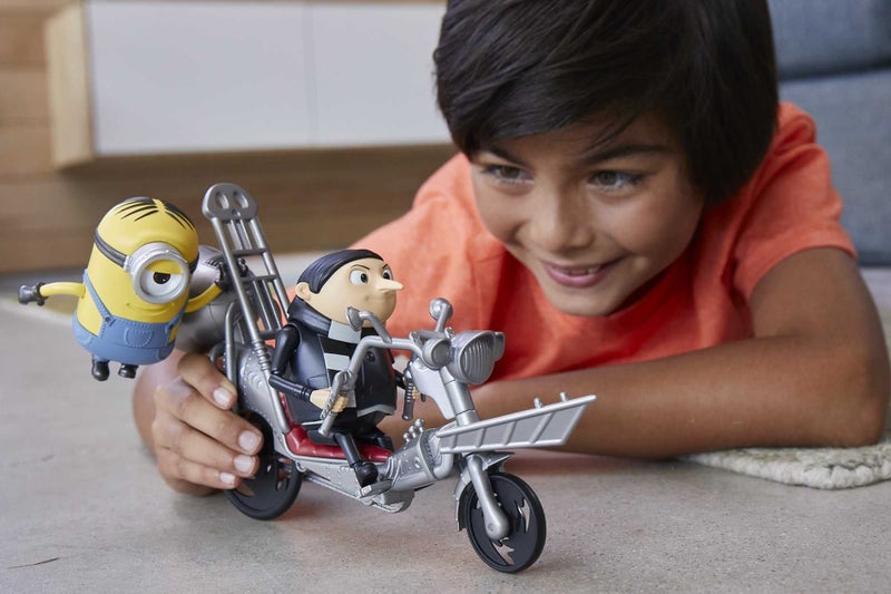 Minions The Rise of Gru Movie Moments Pedal Power Gru Approx 4in10cm Action Figure Interactive Toy with Articulation  Movie Scene Accessories Great Gift for 4 Years  Older Minion Fans - Image 2