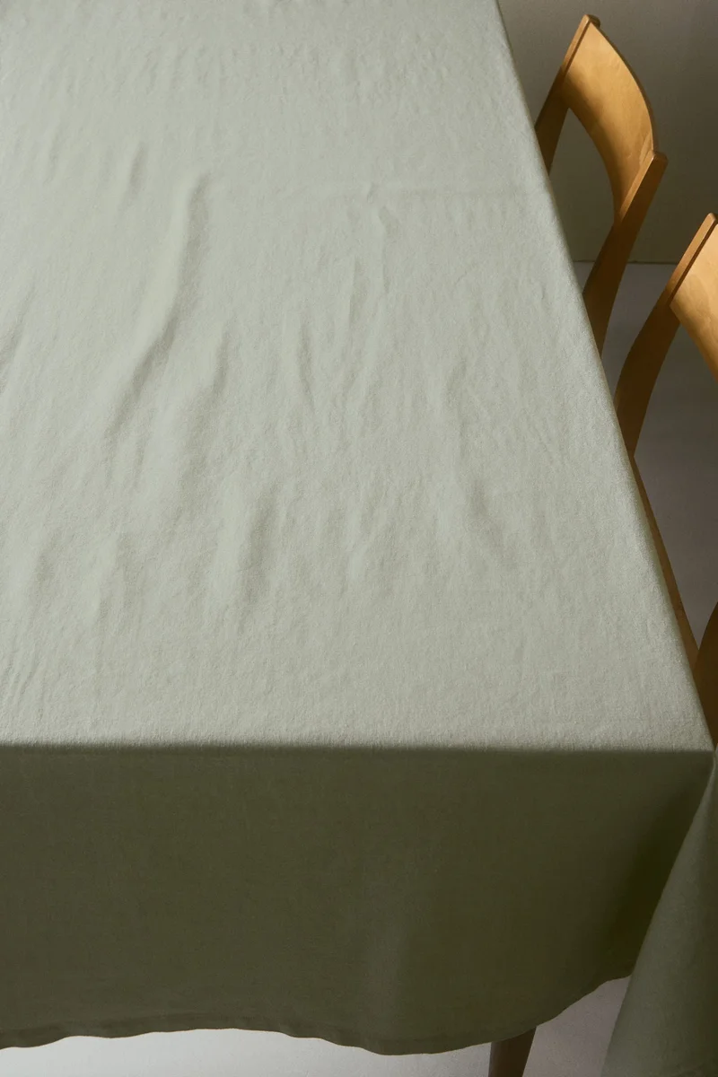 H&M Linen-blend tablecloth