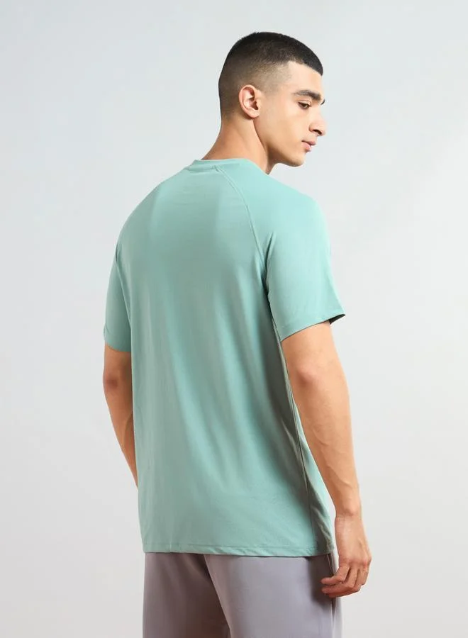 Technosport  Solid Short Sleeves Regular Fit T-Shirt for Men | Best Price UAE
