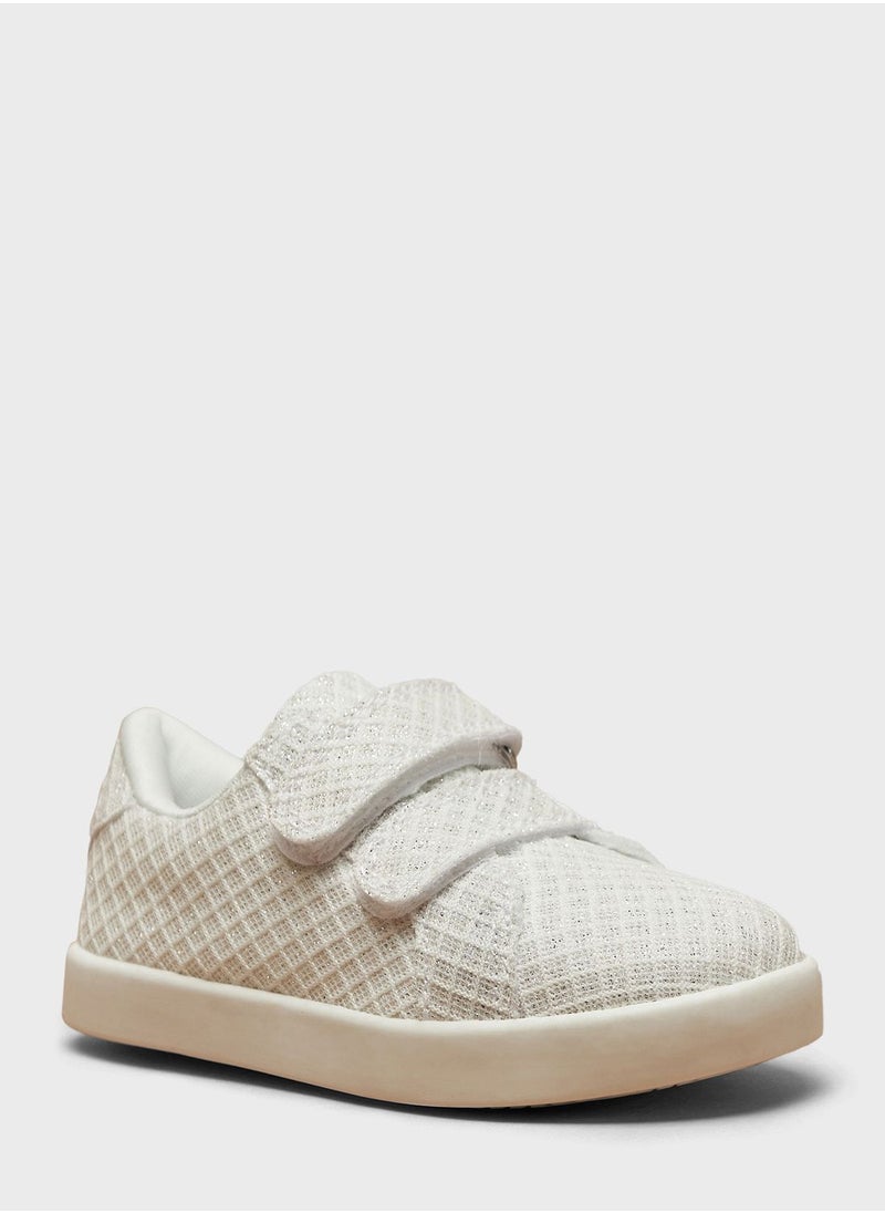 shoexpress - Kids Velcro Sneakers - Image 1