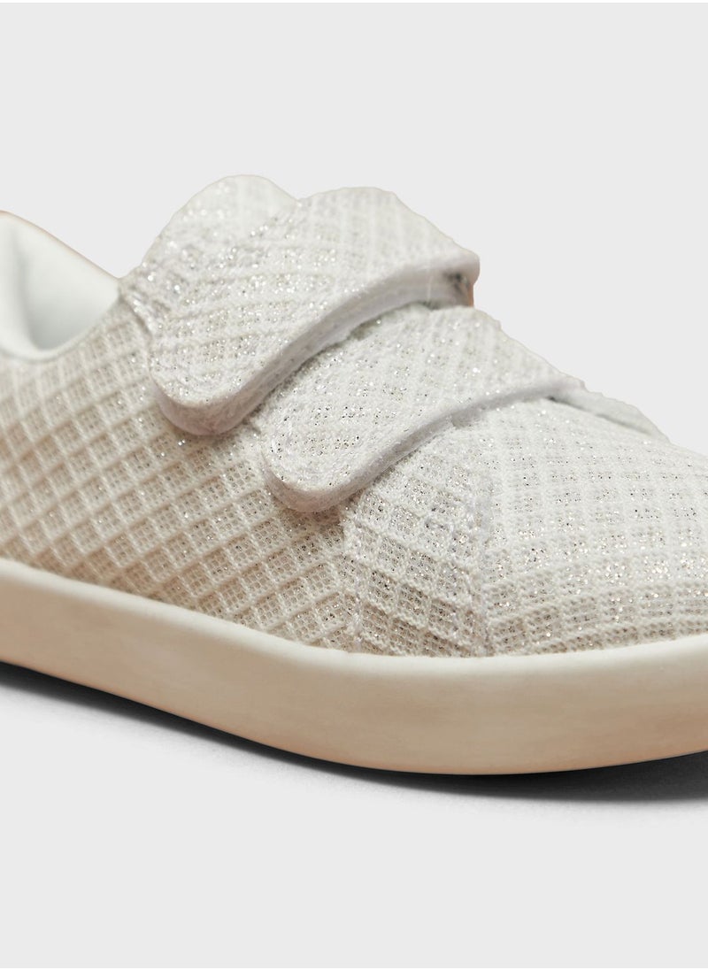 shoexpress - Kids Velcro Sneakers - Image 1