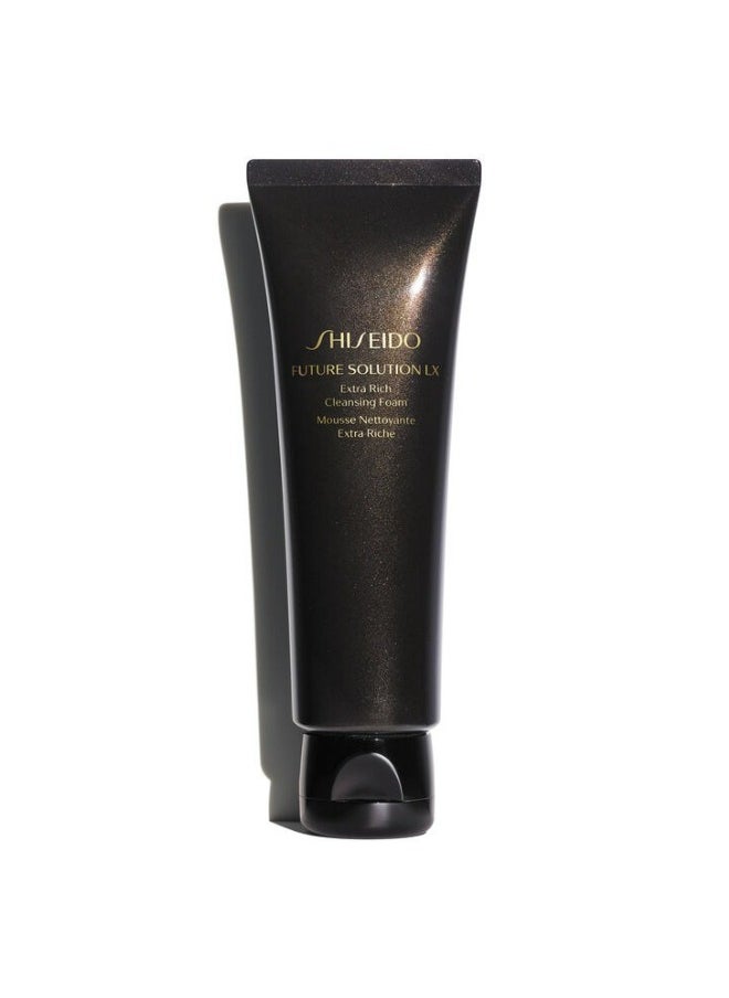 Shiseido FUTURE SOLUTION LX E Extra Rich Cleansing Foam  125ml  - Image 1