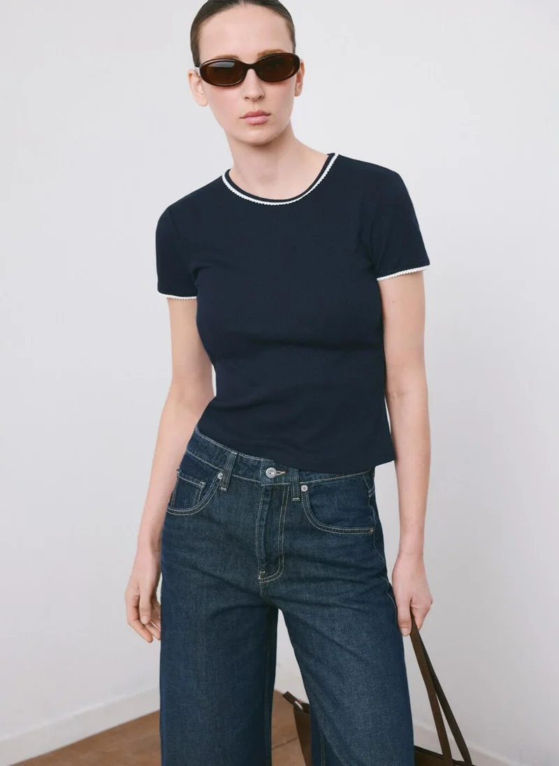 مانجو Contrast trim T-shirt
