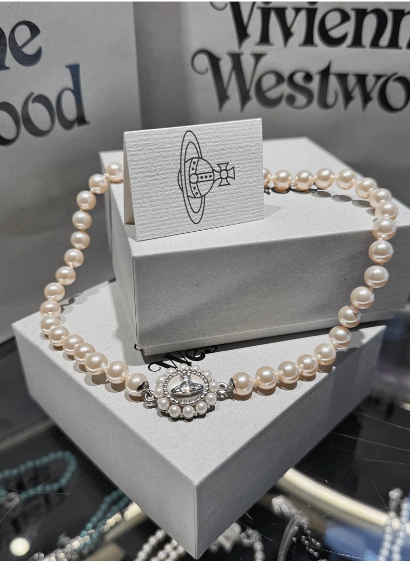 Vivienne Westwood Vivienne Westwood round pendant pearl necklace set with small pearls  - Image 1