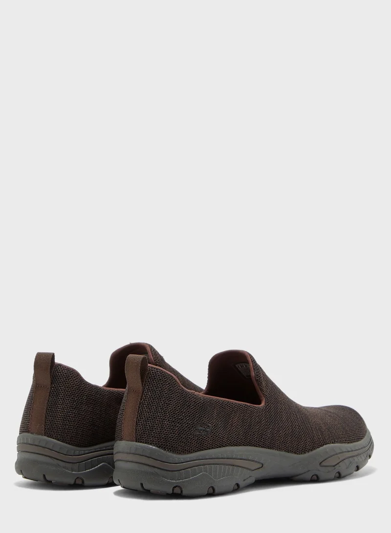SKECHERS Creston