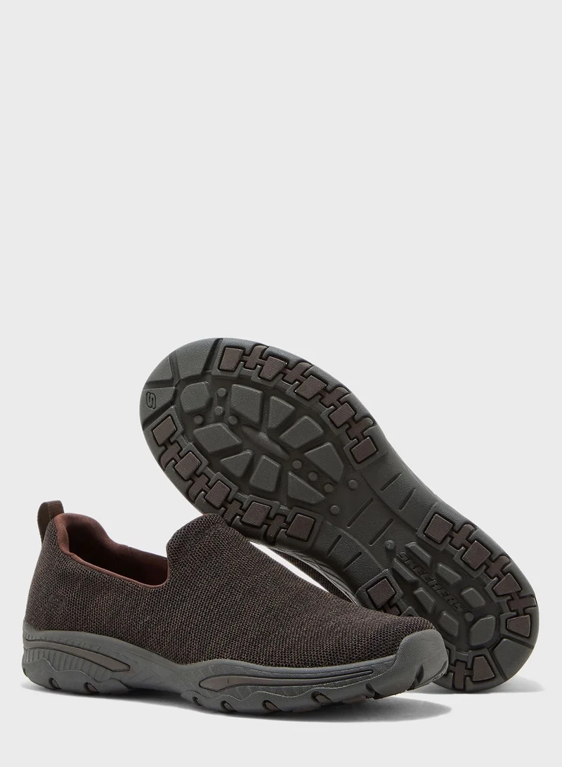 SKECHERS Creston