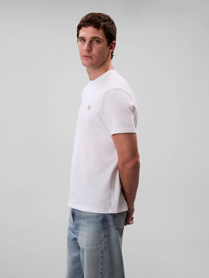 Calvin Klein Jeans Bright White Cotton Badge T-shirt for Men | Best Price UAE