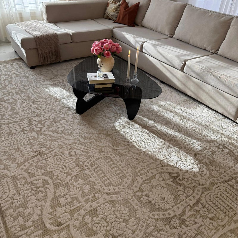 القفاري سجاد ورد من القفاري سجاد أنيق يمنح المكان دفئًا ورقياً مقاس 2.00*2.00 لون ابيض - Image 3