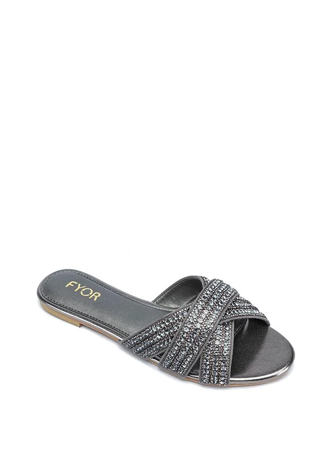 فايور Crystal Embellished Cross-Strap Flat Sandal MY 391