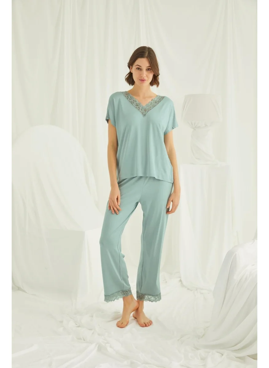 Monamise Women's Short Sleeve V-Neck Lace Pajama Set