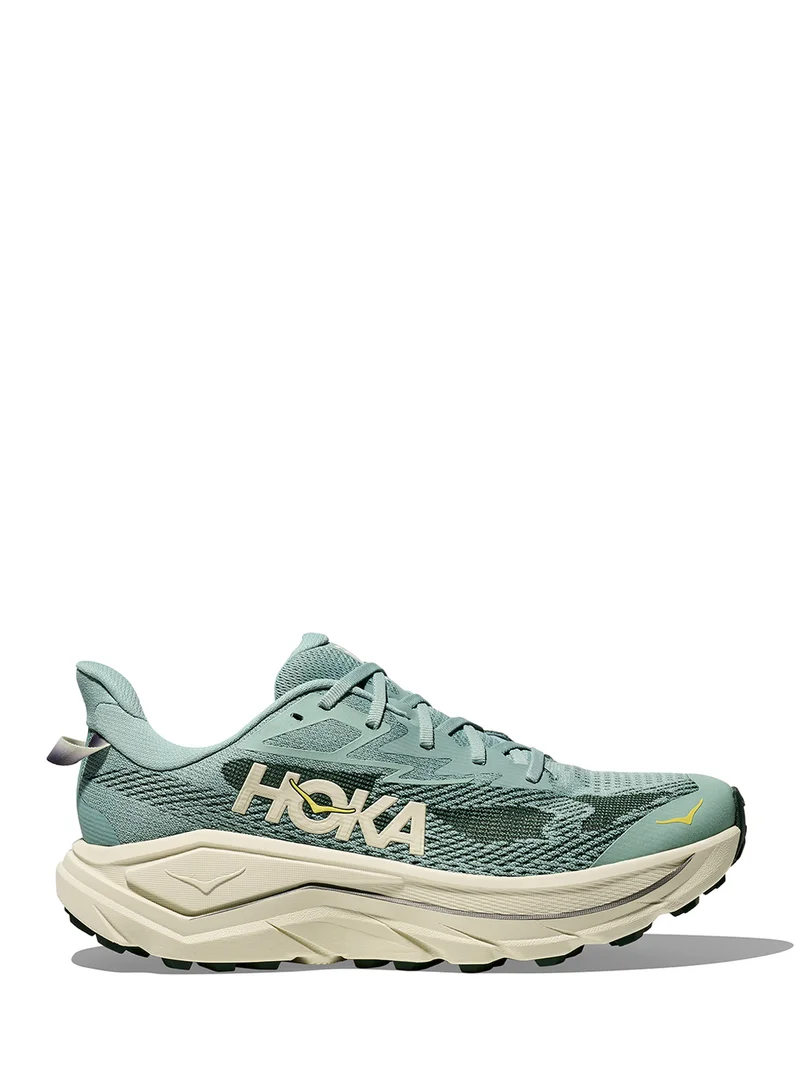 Hoka Challenger 8