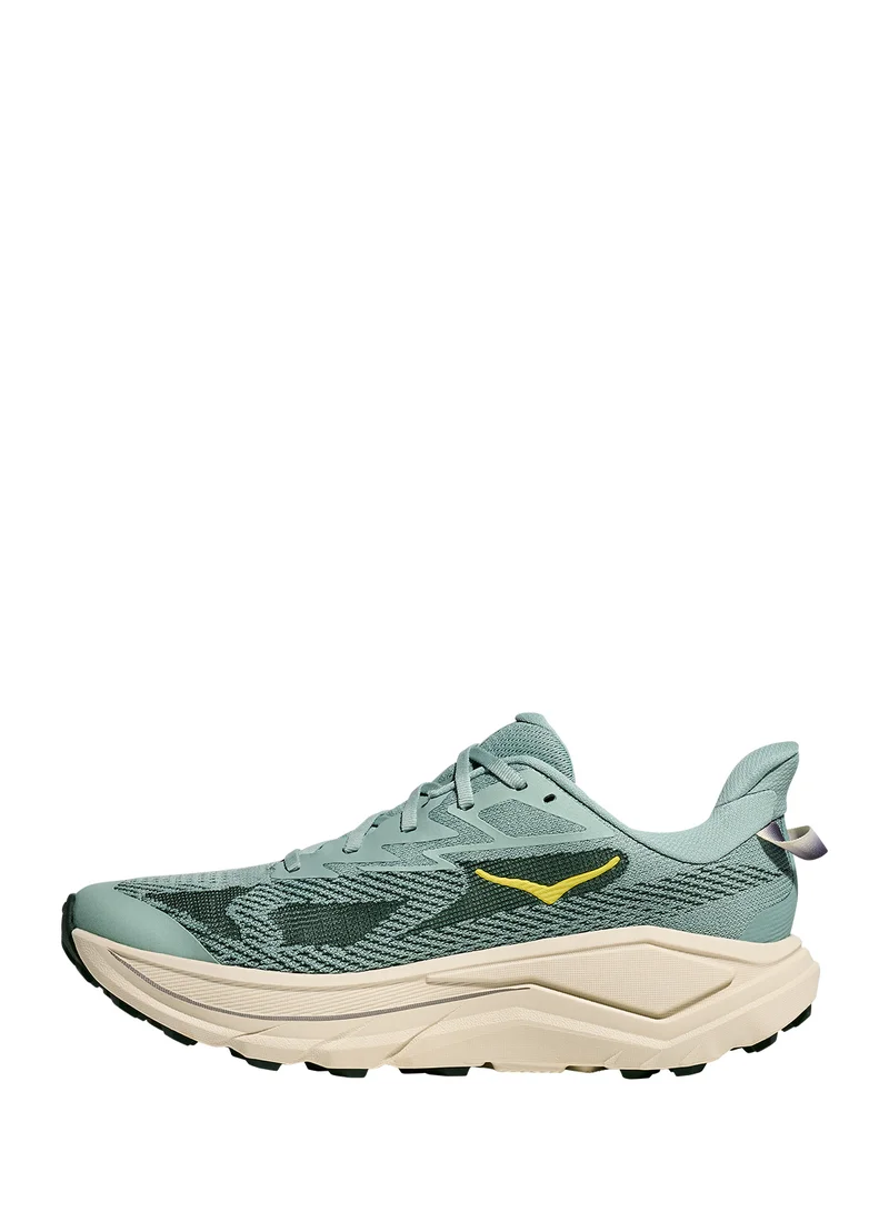 Hoka Challenger 8