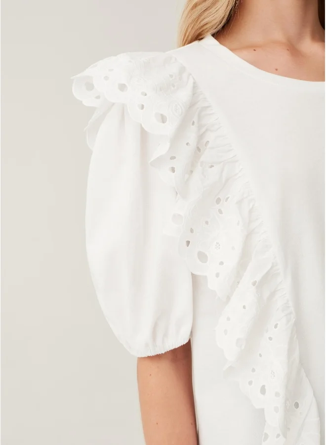 او في اس Ovs T-Shirt With Broderie Anglaise Lace Frills