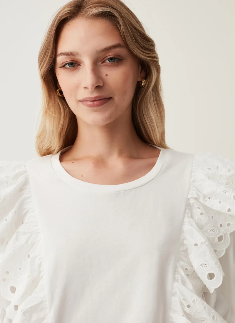 او في اس Ovs T-Shirt With Broderie Anglaise Lace Frills