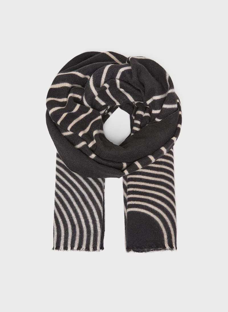 ايلا Light Weight Long Striped Winter Scarf